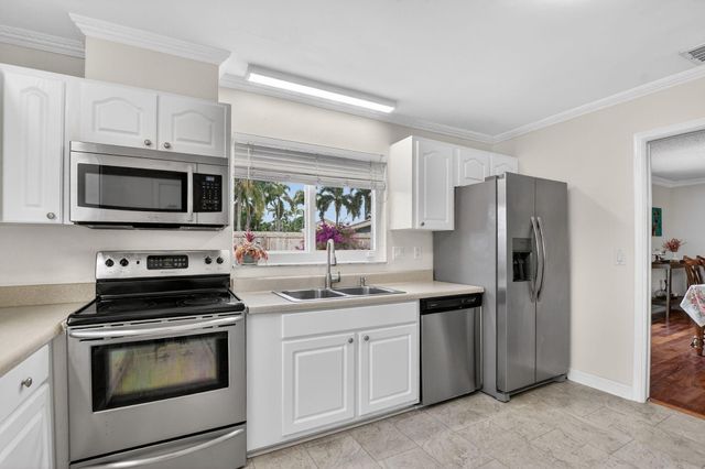 1311 SW 14th Avenue, Boca Raton, FL 33486