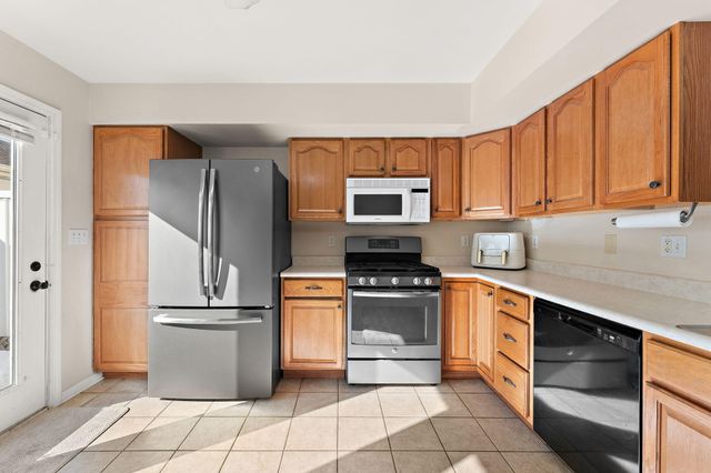 1823 Beech Court, Crown Point, IN 46307