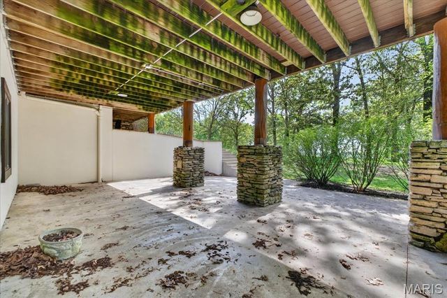 20610 Colony Church Road, Farmington, MO 63640
