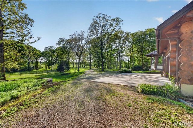 20610 Colony Church Road, Farmington, MO 63640