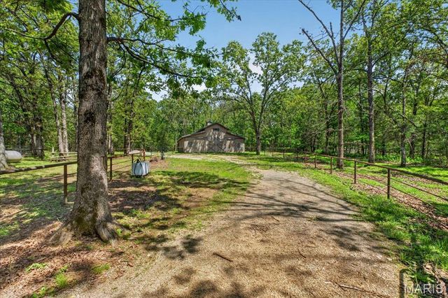 20610 Colony Church Road, Farmington, MO 63640