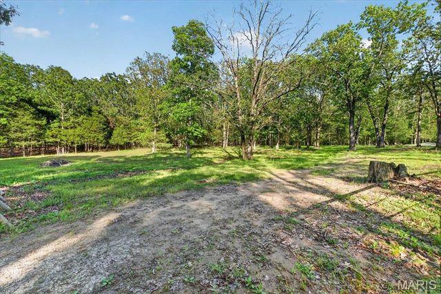 20610 Colony Church Road, Farmington, MO 63640