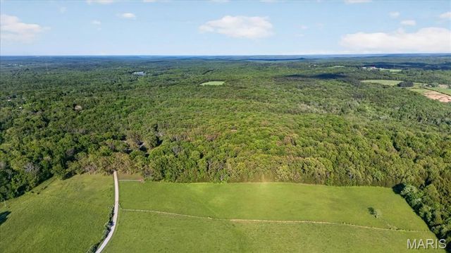 20610 Colony Church Road, Farmington, MO 63640