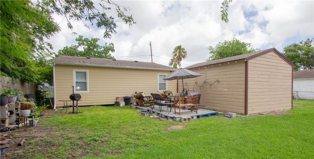 5338 Nelson, Corpus Christi, TX 78411