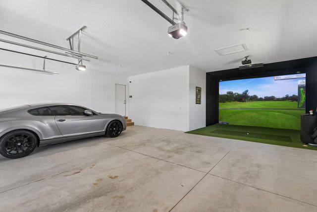 19503 Hammock Avenue, Lakeville, MN 55044
