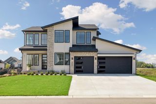 19503 Hammock Avenue, Lakeville, MN 55044