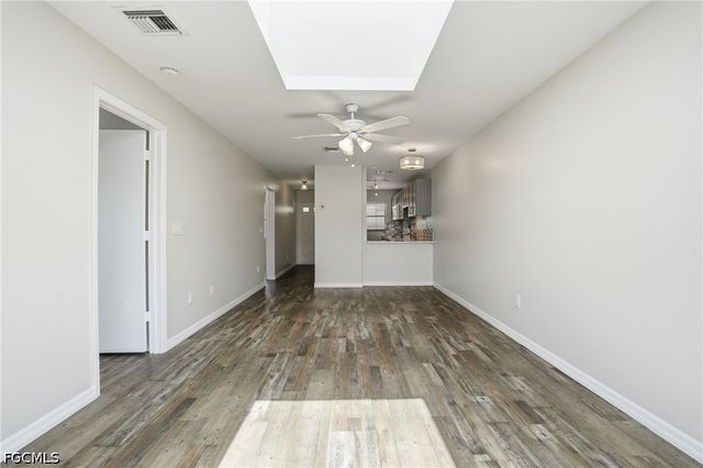 5323 Treetops DR T203, Naples, FL 34113