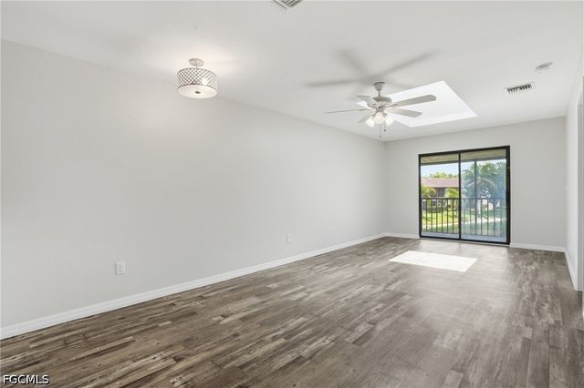 5323 Treetops DR T203, Naples, FL 34113