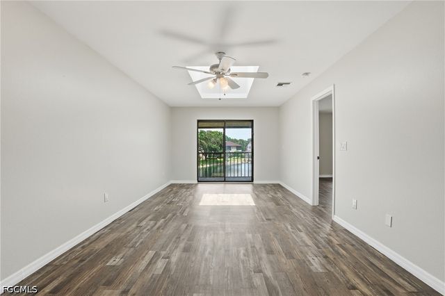 5323 Treetops DR T203, Naples, FL 34113