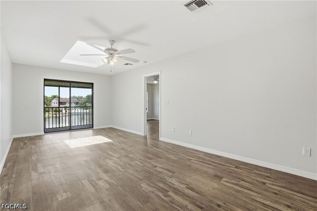 5323 Treetops DR T203, Naples, FL 34113