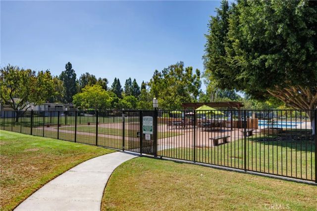 23306 Caminito Marcial 76, Laguna Hills, CA 92653