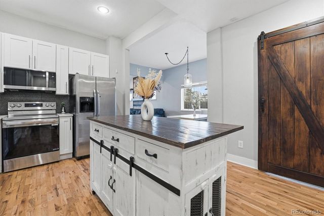 2073 S Logan Street, Denver, CO 80210