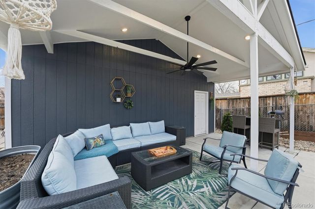 2073 S Logan Street, Denver, CO 80210