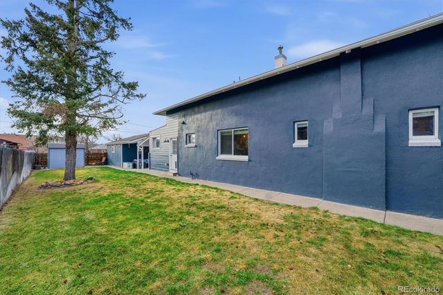 2073 S Logan Street, Denver, CO 80210