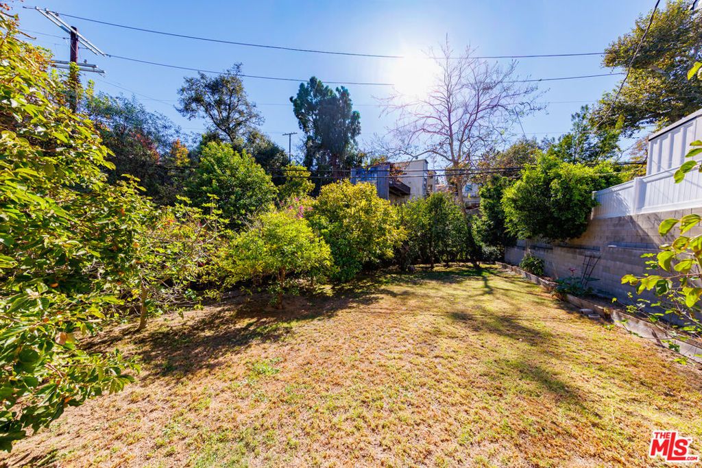 931 Wellesley Avenue, Los Angeles, CA 90049 — photo 5