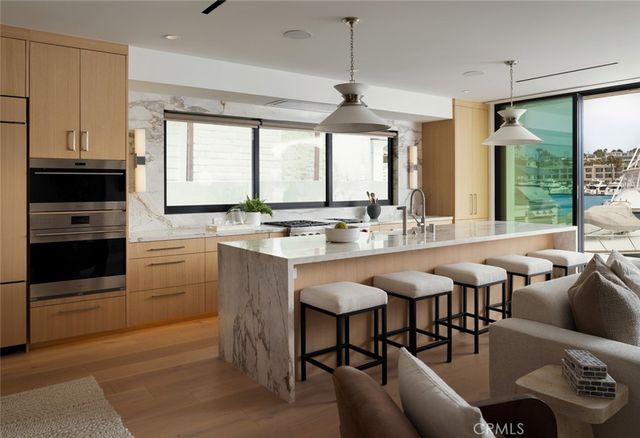 642 Via Lido Nord, Newport Beach, CA 92663