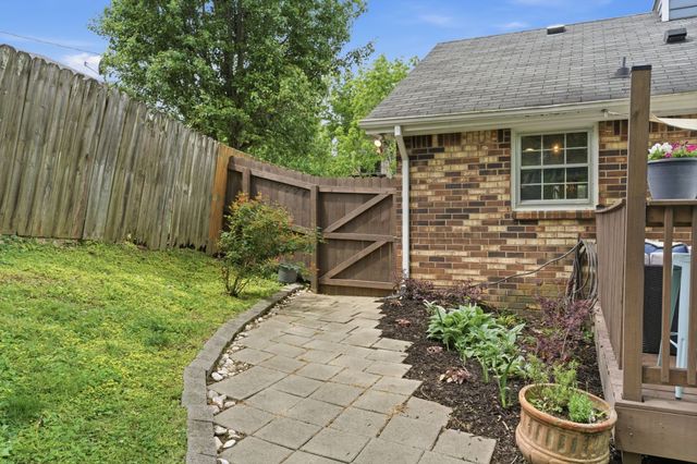 7504 Rolling River Pkwy, Nashville, TN 37221