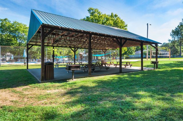 7504 Rolling River Pkwy, Nashville, TN 37221