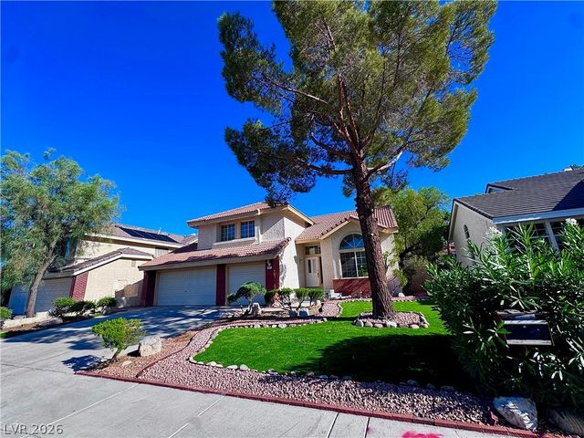 9721 Cascade Falls Avenue, Las Vegas, NV 89117