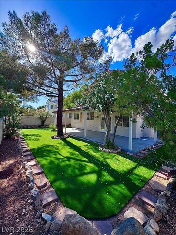 9721 Cascade Falls Avenue, Las Vegas, NV 89117
