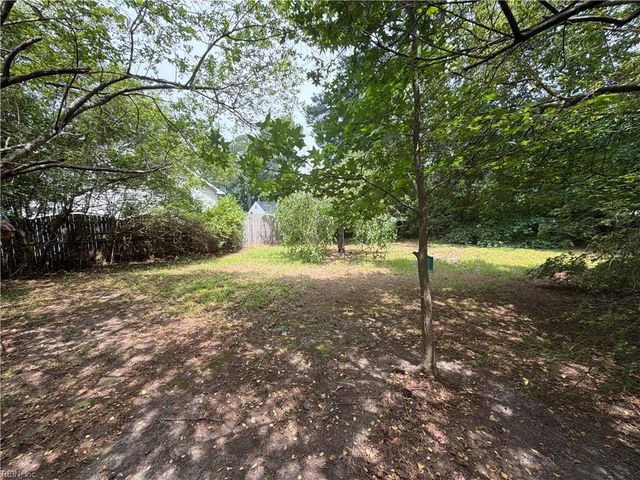 864 E Sparrow RD, Virginia Beach, VA 23464