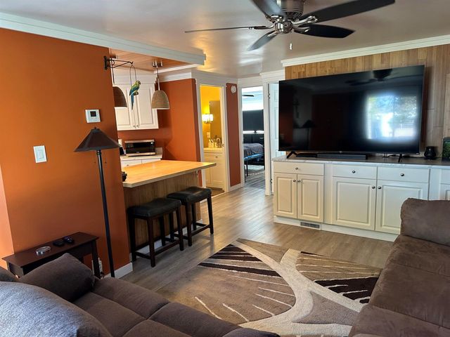 5 Universidad Lane, Port St. Lucie, FL 34952