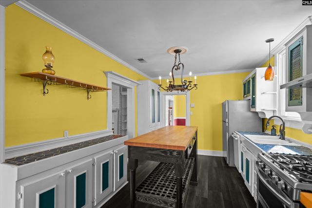 915 Chester Street, Columbia, SC 29201