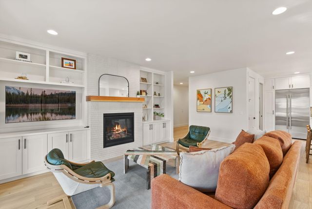 1185 NW Singleton Place, Bend, OR 97703