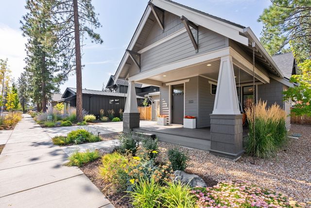 1185 NW Singleton Place, Bend, OR 97703