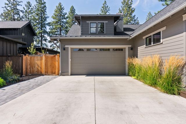 1185 NW Singleton Place, Bend, OR 97703