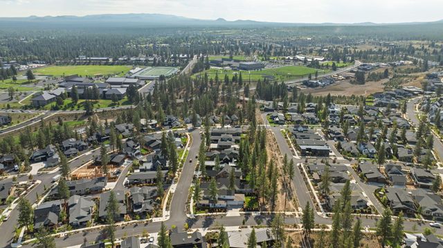 1185 NW Singleton Place, Bend, OR 97703