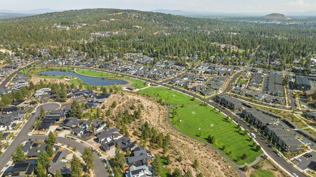 1185 NW Singleton Place, Bend, OR 97703