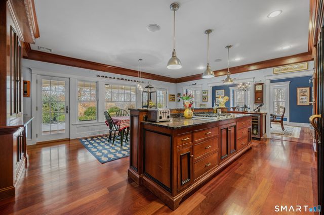 108 Westbrook Road, Essex, CT 06409