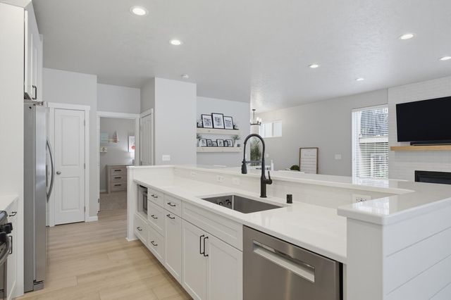 4504 E 34th Ln, Spokane, WA 99223