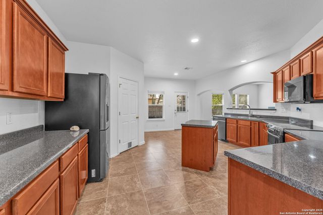 7630 Bismarck Lk, Converse, TX 78109