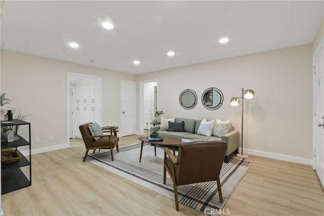11380 Idaho Avenue, South Gate, CA 90280
