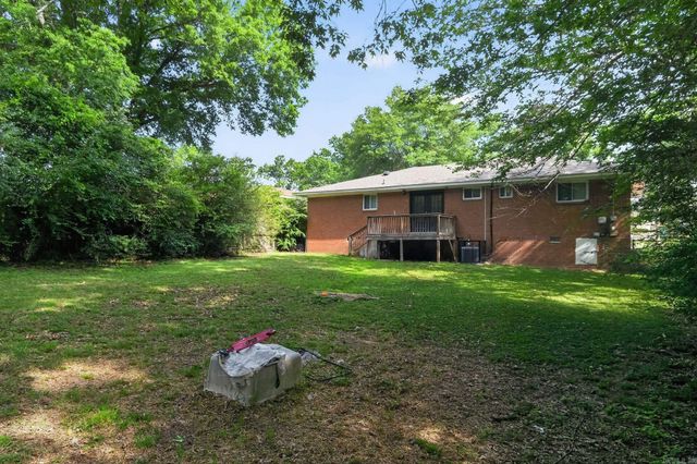 6803 W 34th Street, Little Rock, AR 72204