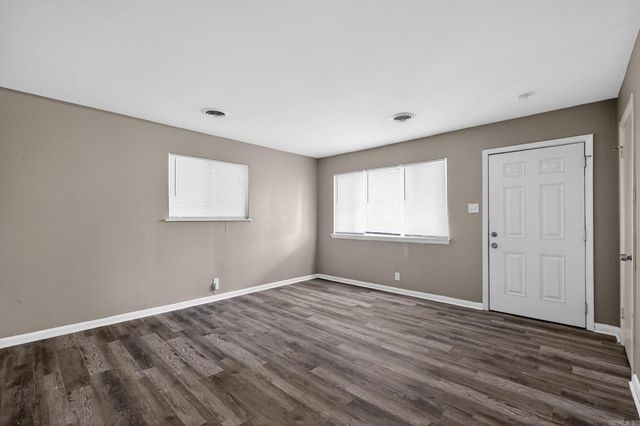 6803 W 34th Street, Little Rock, AR 72204