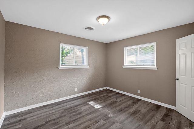 6803 W 34th Street, Little Rock, AR 72204