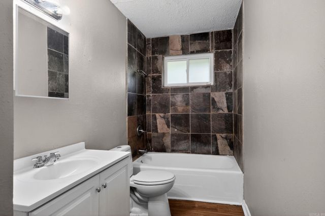 6803 W 34th Street, Little Rock, AR 72204