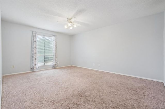 6000 N Pennsylvania Avenue 16, Oklahoma City, OK 73112