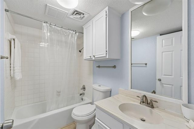 6000 N Pennsylvania Avenue 16, Oklahoma City, OK 73112