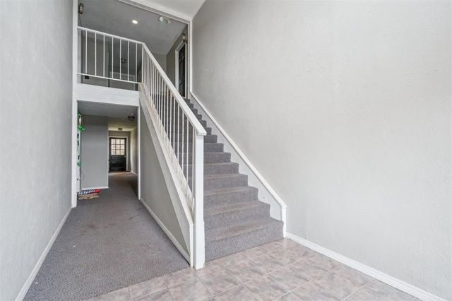 6000 N Pennsylvania Avenue 16, Oklahoma City, OK 73112