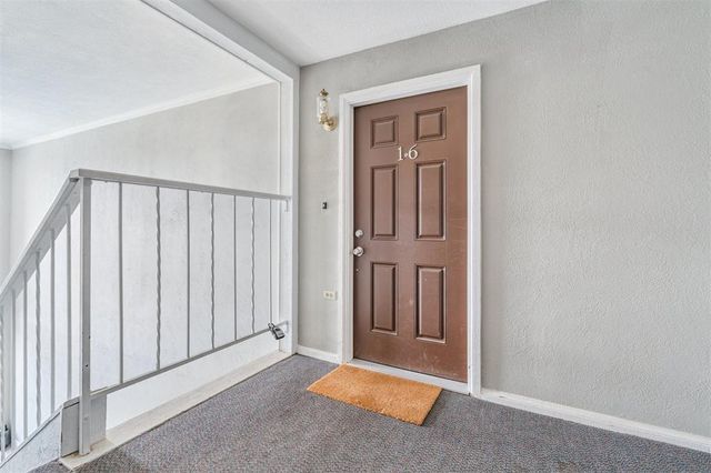 6000 N Pennsylvania Avenue 16, Oklahoma City, OK 73112