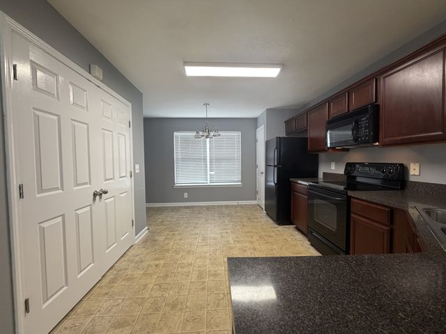 3828 Chippewa Pl, Murfreesboro, TN 37128