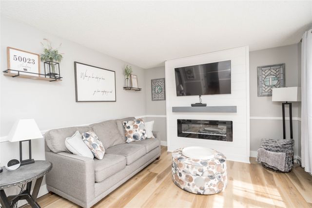 517 NW Scott Street, Ankeny, IA 50023