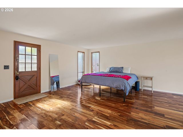 1015 SAVILLE Ave, Eugene, OR 97404