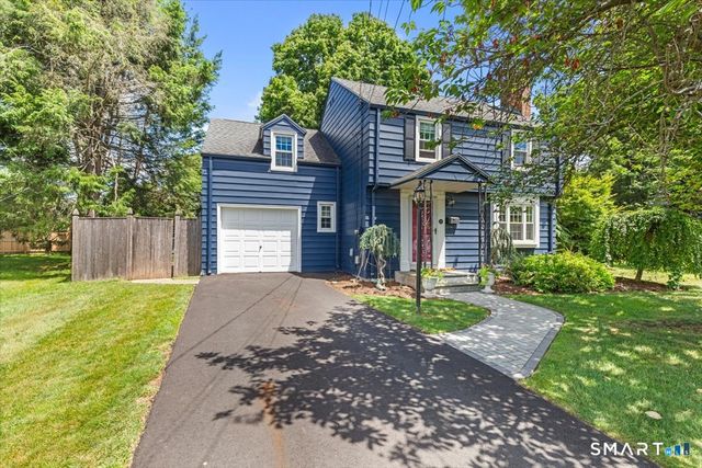 42 Gifford Road, West Hartford, CT 06119