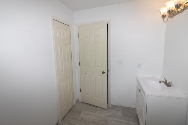 10428 Carroll Road, Columbus, MI 48063