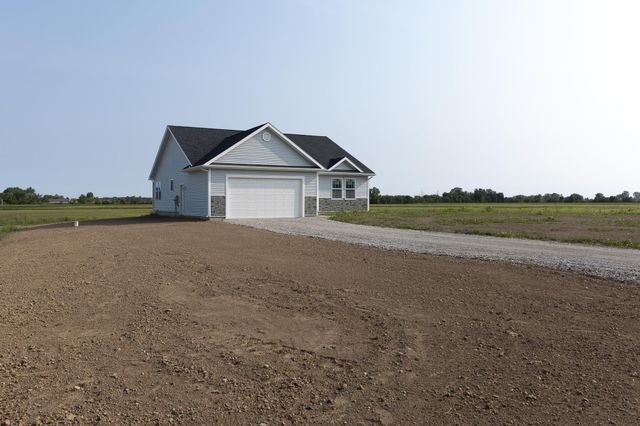 10428 Carroll Road, Columbus, MI 48063